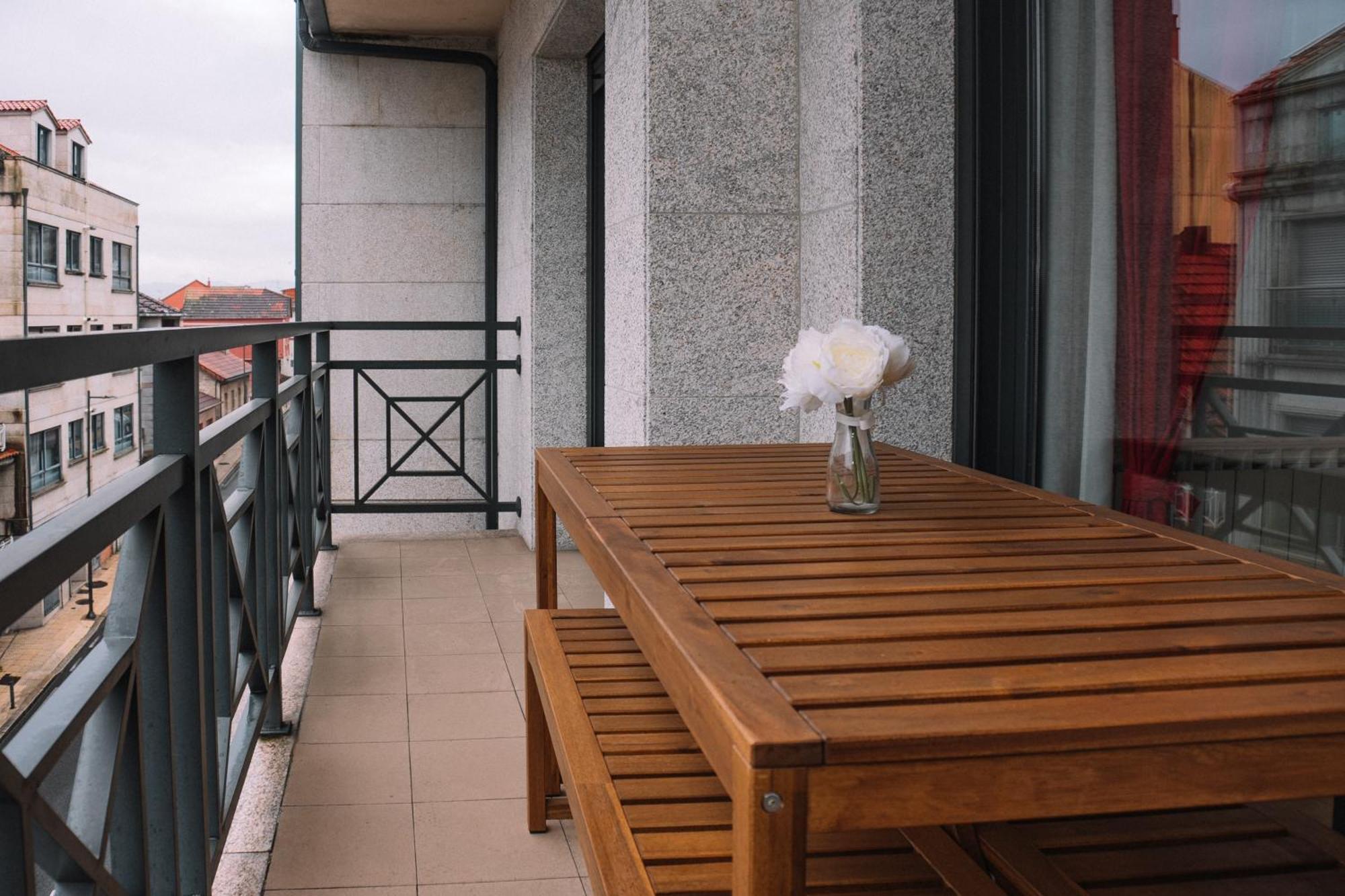 Vistas Al Mar En El Centro By Cabana Rentals Moaña Extérieur photo